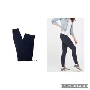 SPANX “look at me now” Navy leggings size small EUC